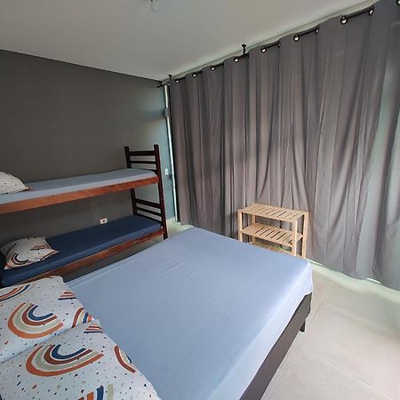 Hostel Familia Castor Itanhaém Extérieur photo