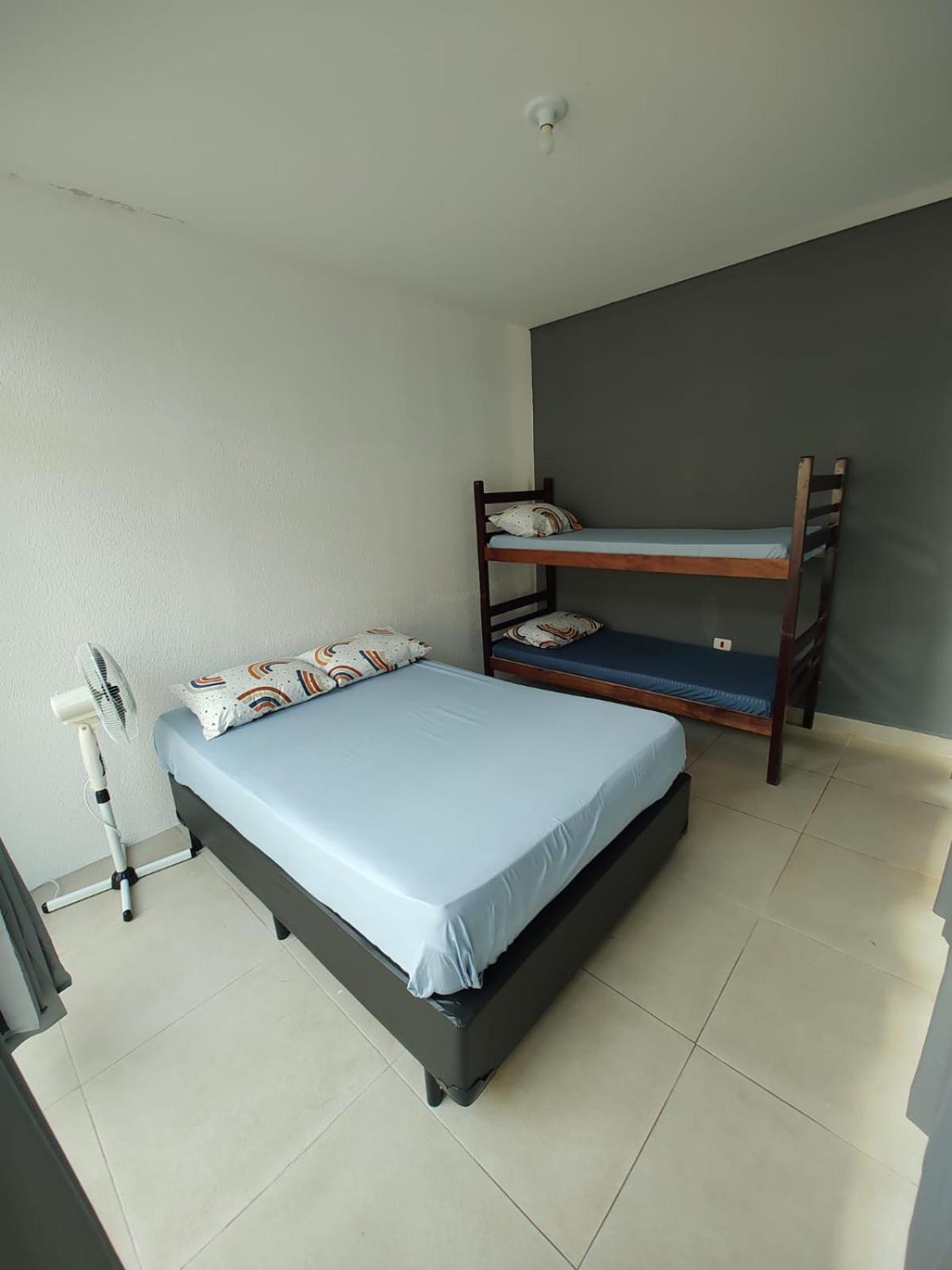 Hostel Familia Castor Itanhaém Extérieur photo